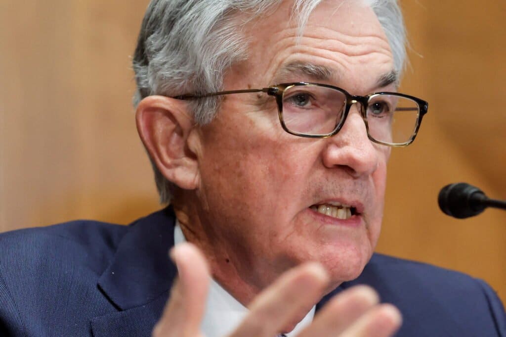 Ainda é cedo para afirmar que o processo de alta de juros nos EUA se encerrou, diz Powell