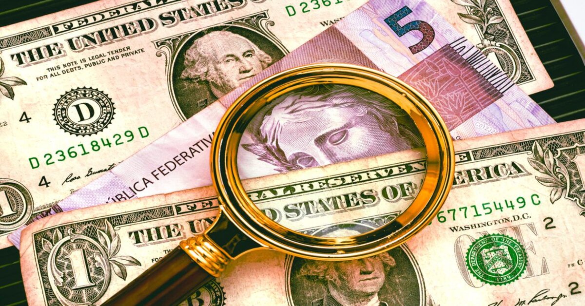 Dólar surpreende e valoriza vs Real: Será o fim da queda? Especialistas preveem!