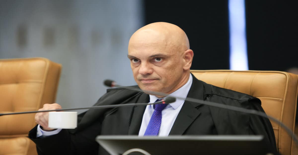 Ministro Moraes Veta Recurso de Bolsonaro e Consolida sua Inelegibilidade até 2030
