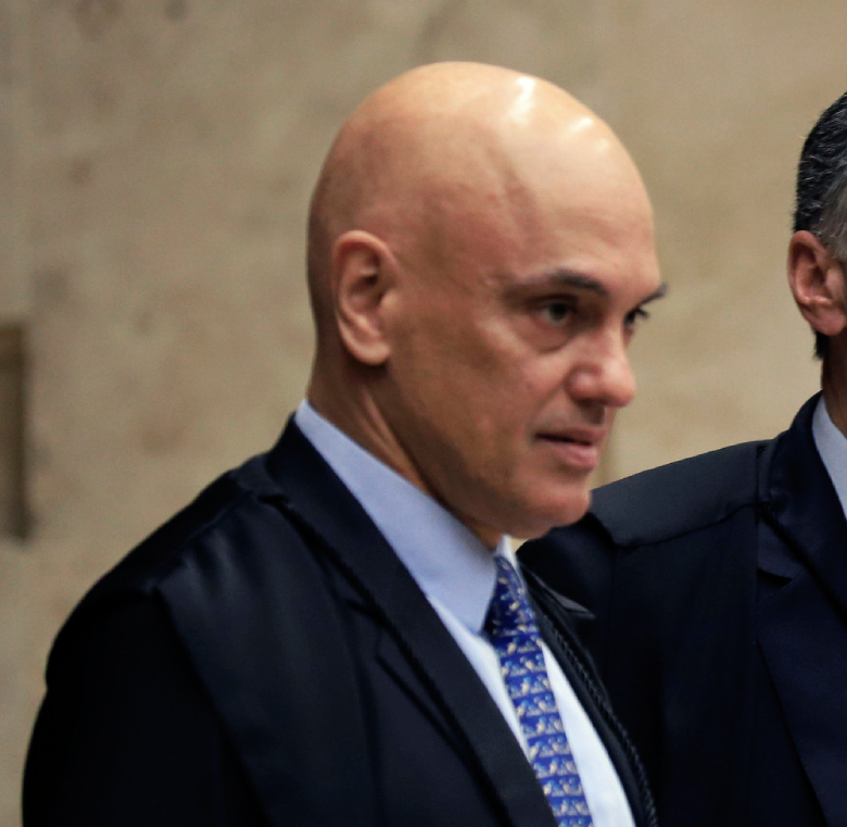 Moraes dá 48 horas para Facebook entregar vídeo de Bolsonaro