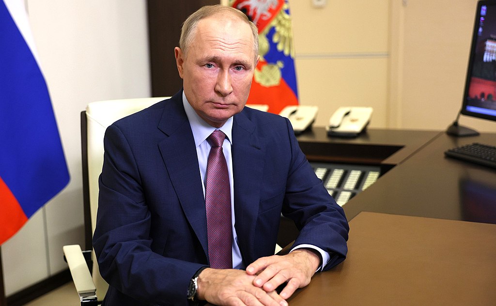 Putin anuncia candidatura à reeleição na Rússia