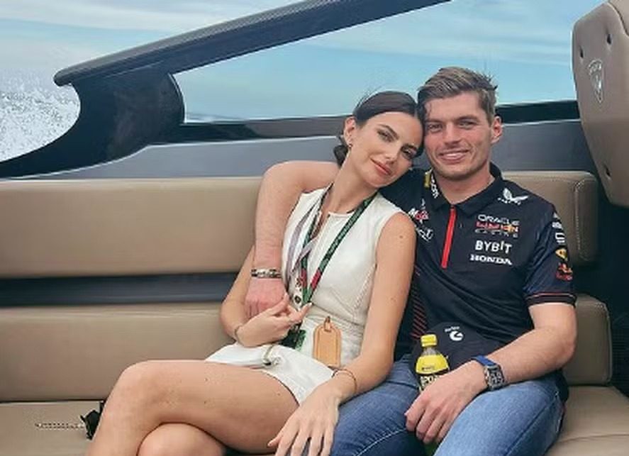 Quem é Kelly Piquet, namorada do piloto Max Verstappen