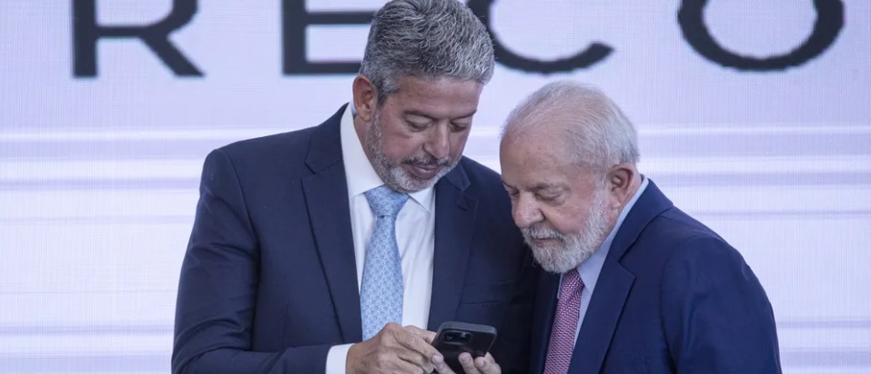 colapso cria embate entre Lira e Lula