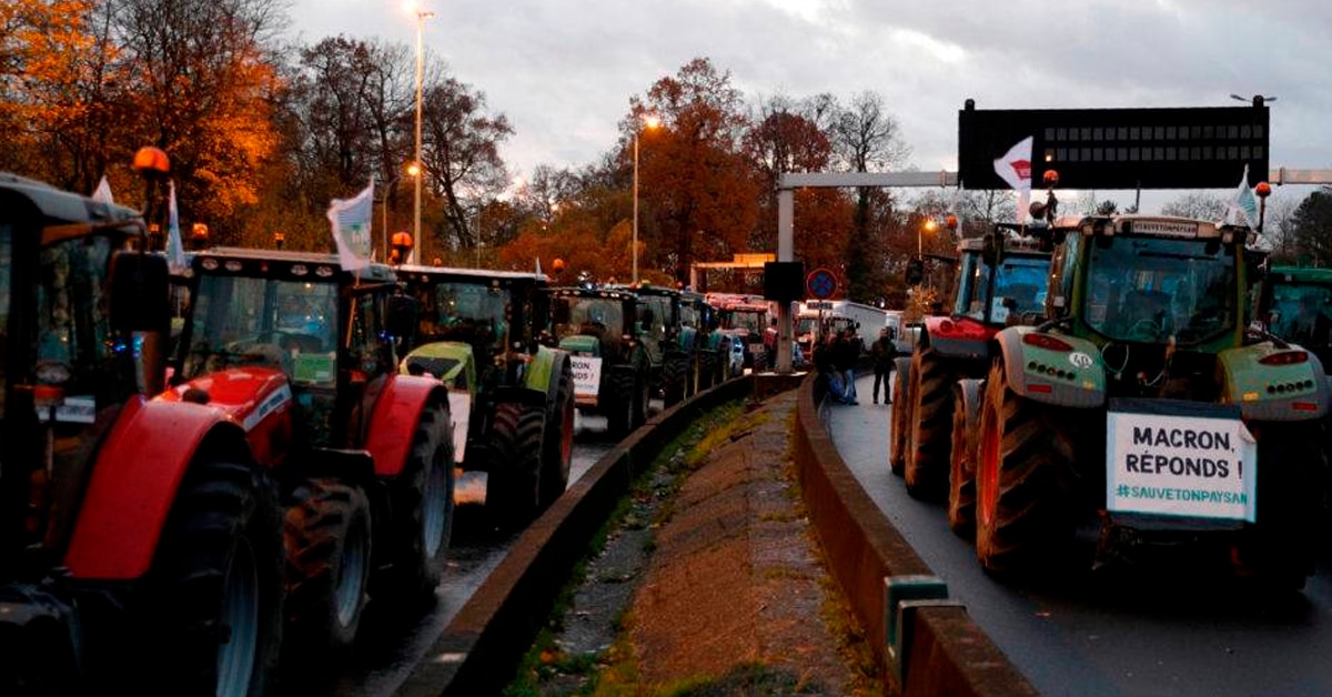 Agricultores Paralisam Paris em Protesto pela Política Agrícola Comum da União Europeia