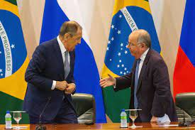 Brasil financia invasão da Ucraína comprando diesel russo, denuncia Financial Times