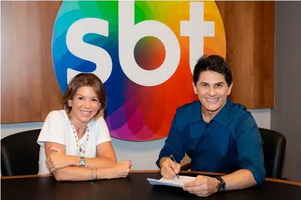 Cesar Filho assina contrato com o SBT; jornalista assumirá principal jornal da emissora
