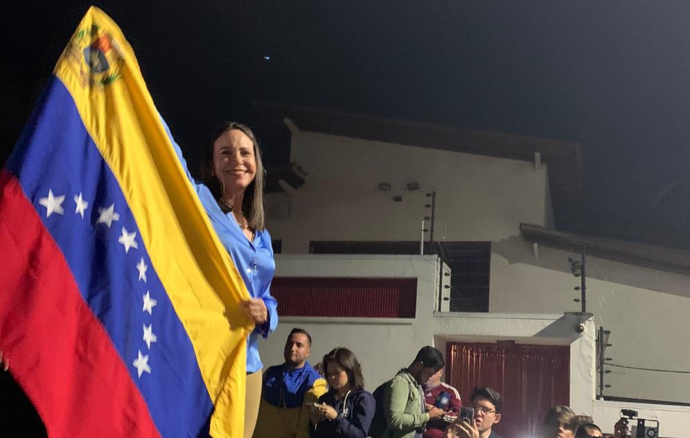 María Corina recebe apoio de EUA, Paraguai, Argentina e Uruguai