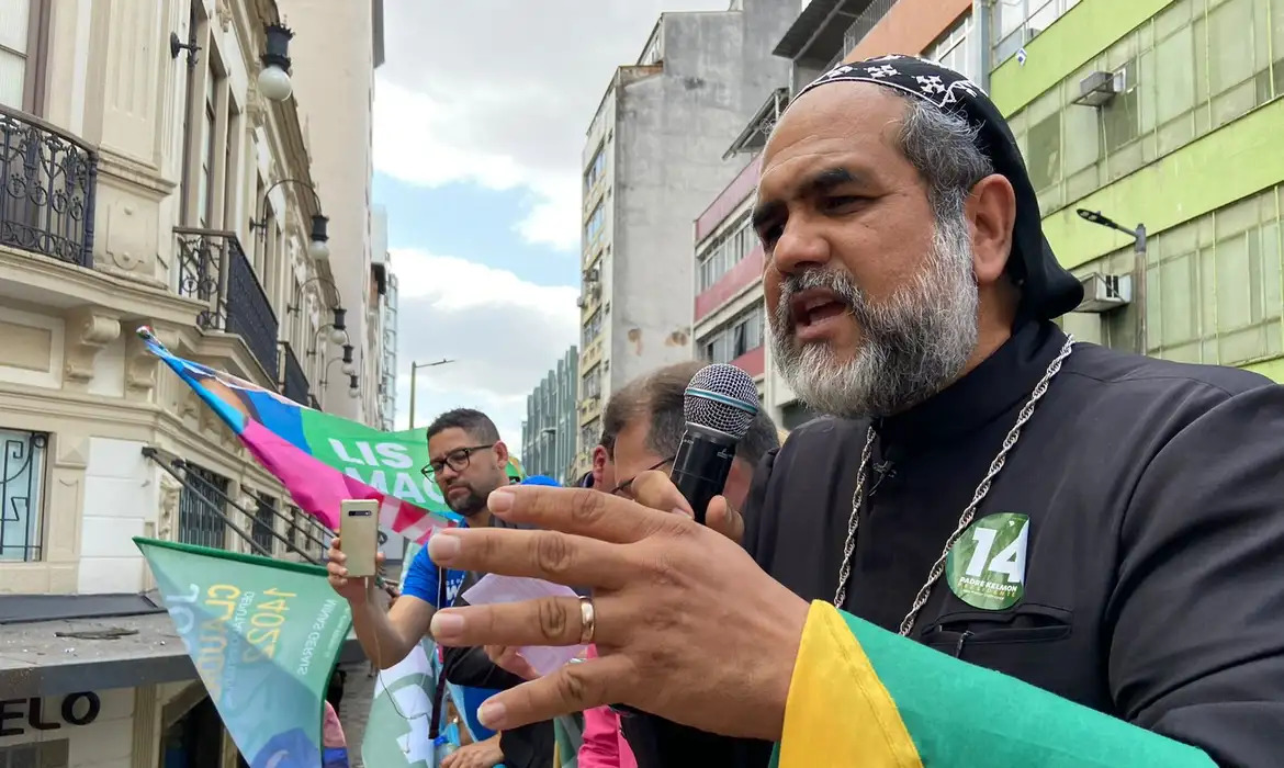 Padre Kelmon lança pré-candidatura à Prefeitura de São Paulo