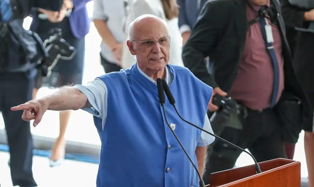 Sete vereadores retiram apoio a CPI que iria investigar padre Júlio