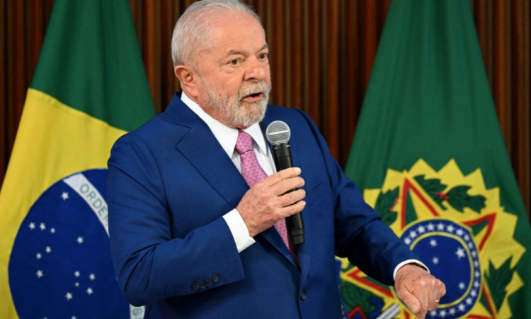 Governo Lula autoriza aborto até 9 meses de gestação em caso de estupro