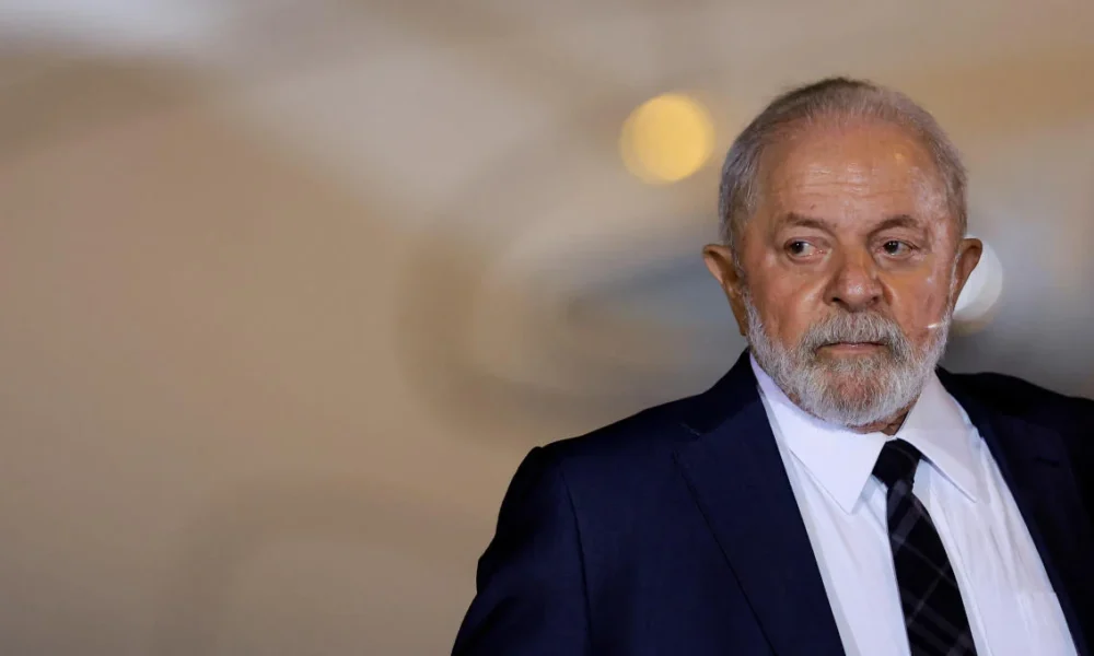 HISTÓRICO: Impeachment de Lula chega a 128 assinaturas, o maior número já visto na história Câmara dos Deputados