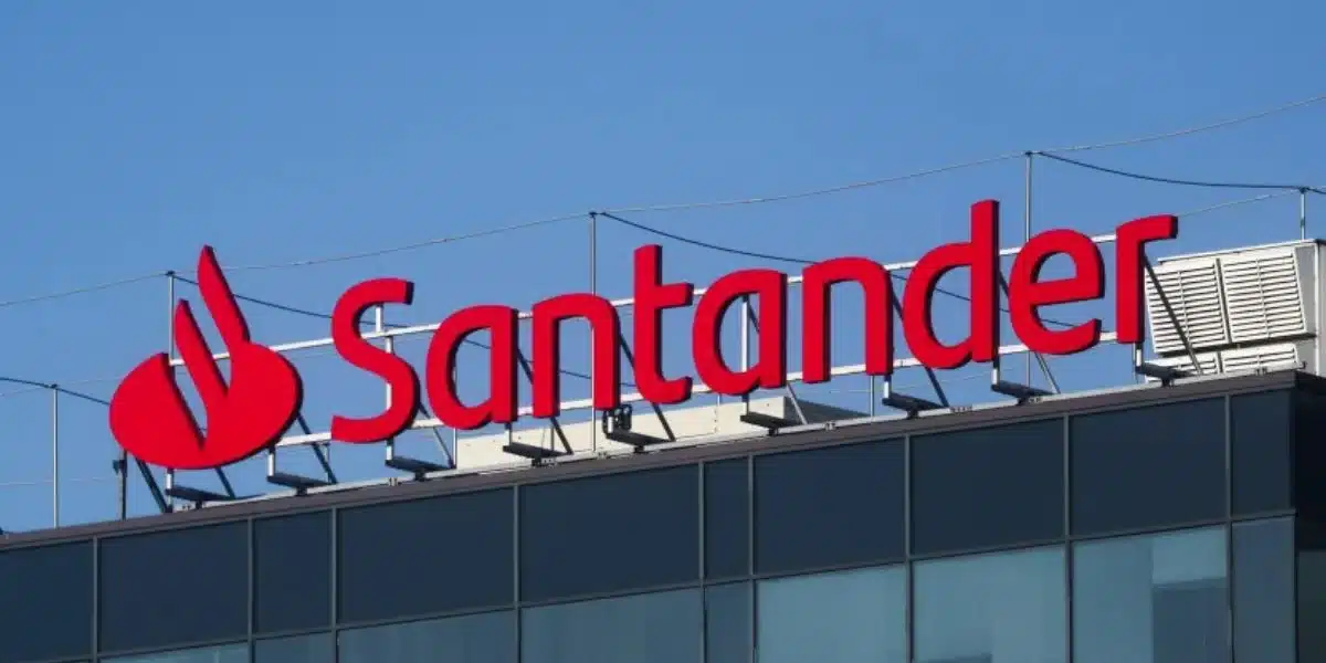 Santander anuncia recompra de US$ 1,57 bilhão em ações