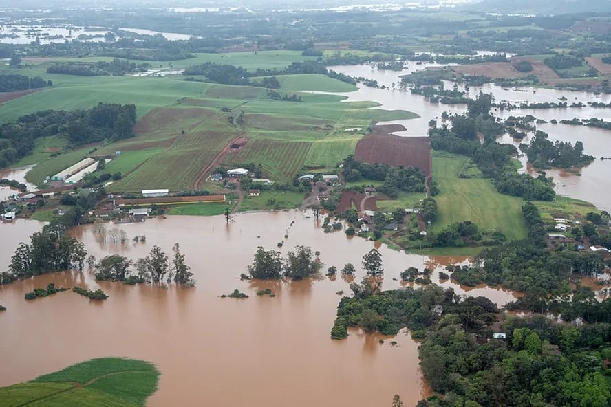 Enchentes no Rio Grande do Sul causam pelo menos R$ 3 bi em prejuízos para ao agro